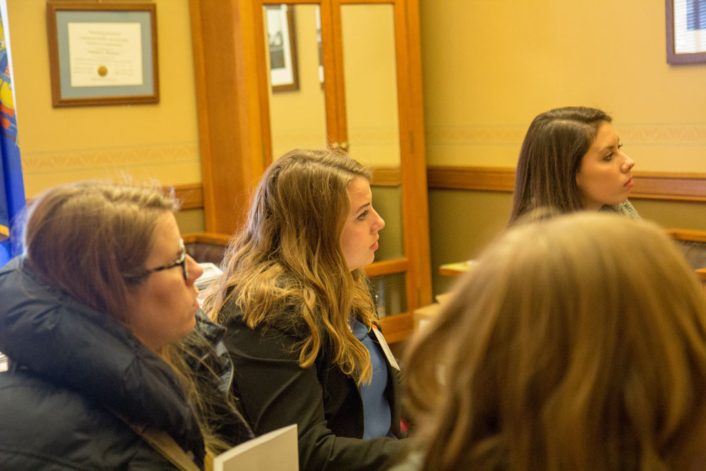 20180208-IMG_3671 Pharmacy students paying attention to speaker in office