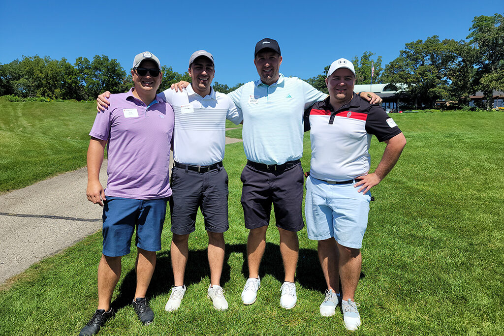 20210813_120122 Pharm alumni together in their golf apparel