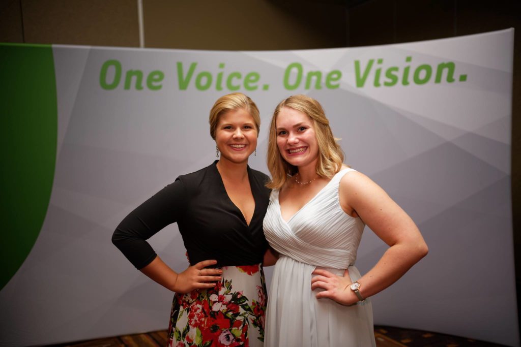 40297192_1491932900906475_7558036654385004544_o 2018 PSW Annual Meeting
