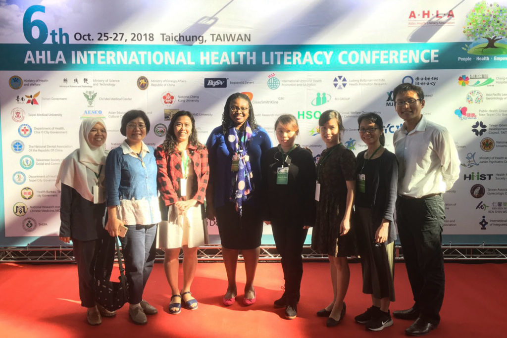 CMU grad students and faculty Assistant Professor Olayinka Shiyanbola at the 2018 Asia International Health Literacy Conference