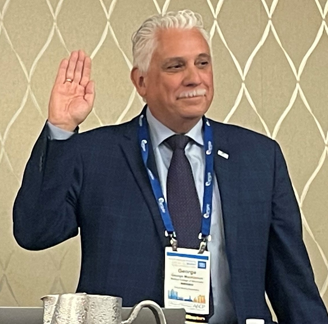 George MacKinnon takes an oath