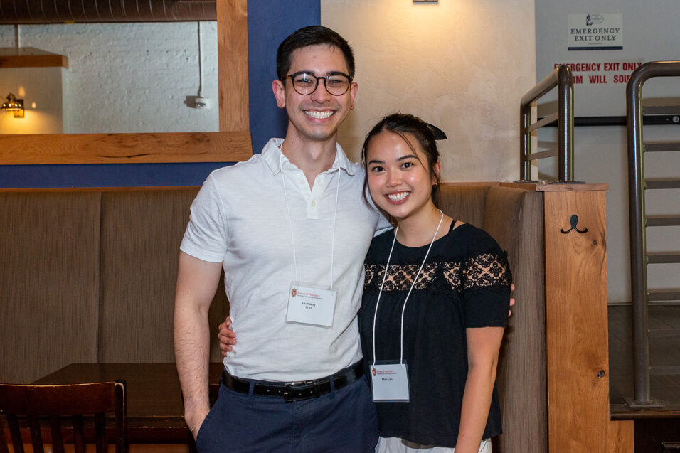 UWPharm-Coopers_2022__DSC4049_013 Alumni and attendees together at Cooper's Tavern