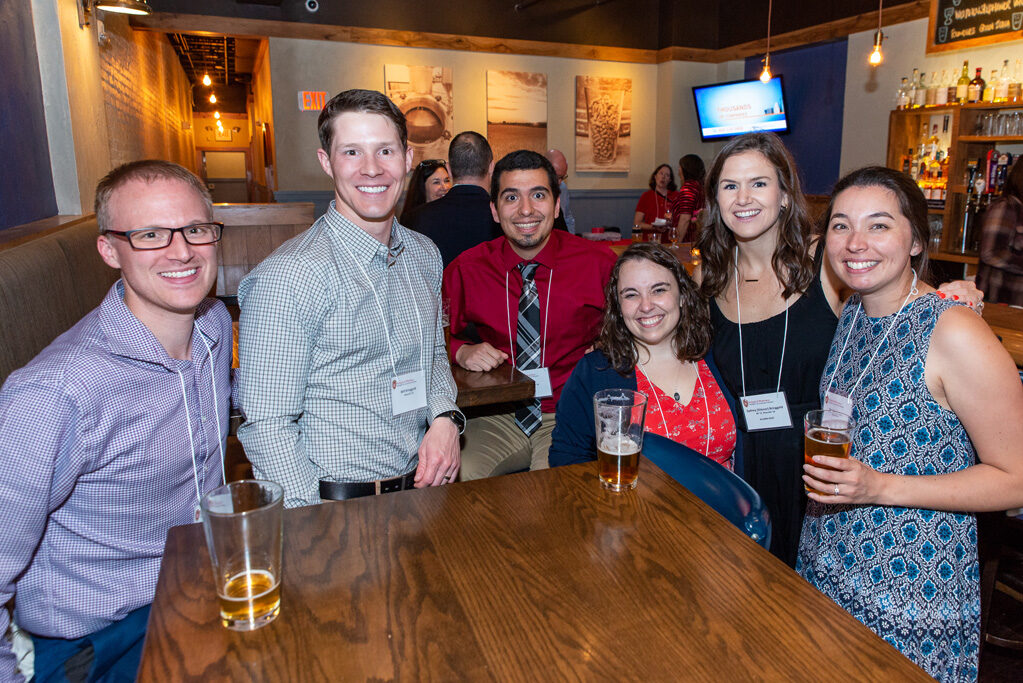 UWPharm-Coopers_2022__DSC4058_018 Alumni and attendees together at Cooper's Tavern