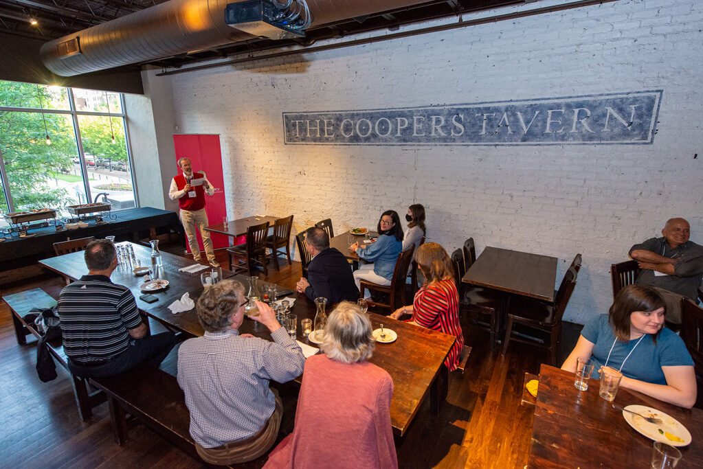 UWPharm-Coopers_2022__DSC4141_106 Dave Mott speaks to alumni gathering attendees at the Coopers Tavern
