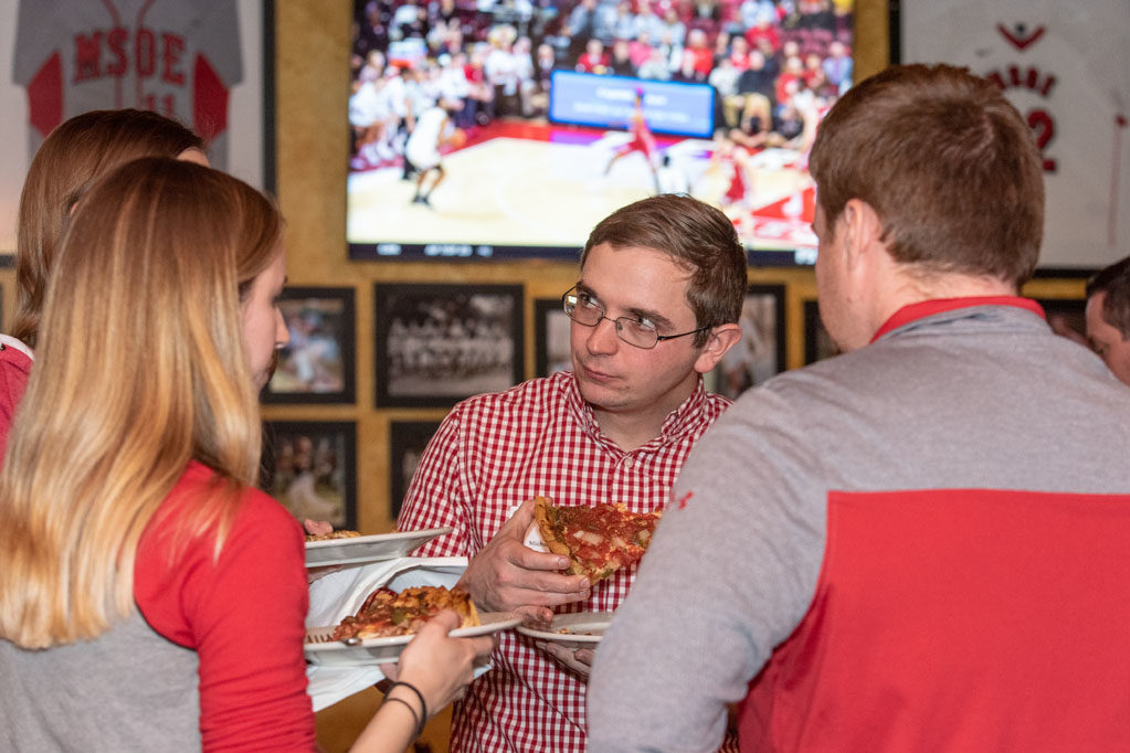 Associate Dean for Advancement David Mott held an event in Milwaukee to reunite alumni.