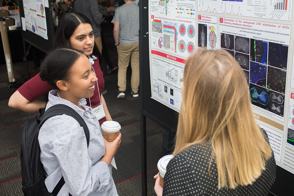 phar051818_095 Poster session at the PharmSci retreat.