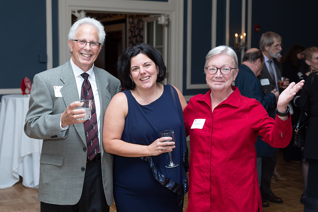 UW School of Pharmacy 2022 Citations of Merit Dinner & Awards Bob Breslow, Michelle Farrell, and Jeanette Roberts.