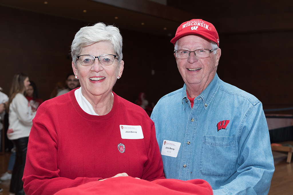 School of Pharmacy Alumni Tailgate Party 2023 John and Jean Boray