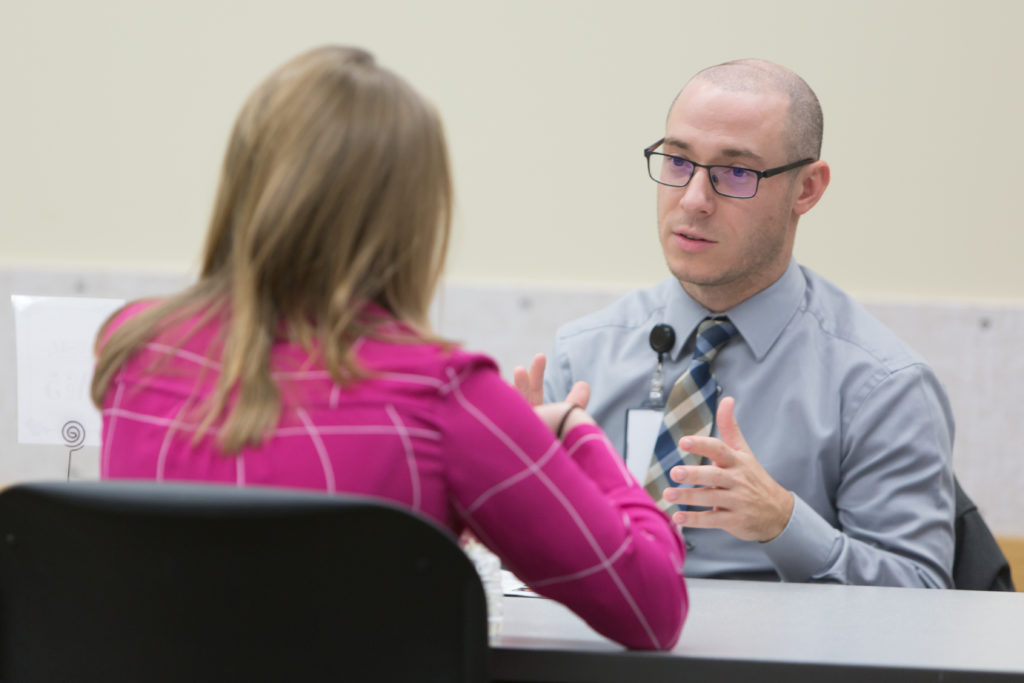 The UW School of Pharmacy Networking Roundtable Event is an opportunity for pharmacy students to meet pharmacists who work in variety of career paths to learn about different areas of pharmacy and practice networking skills.
