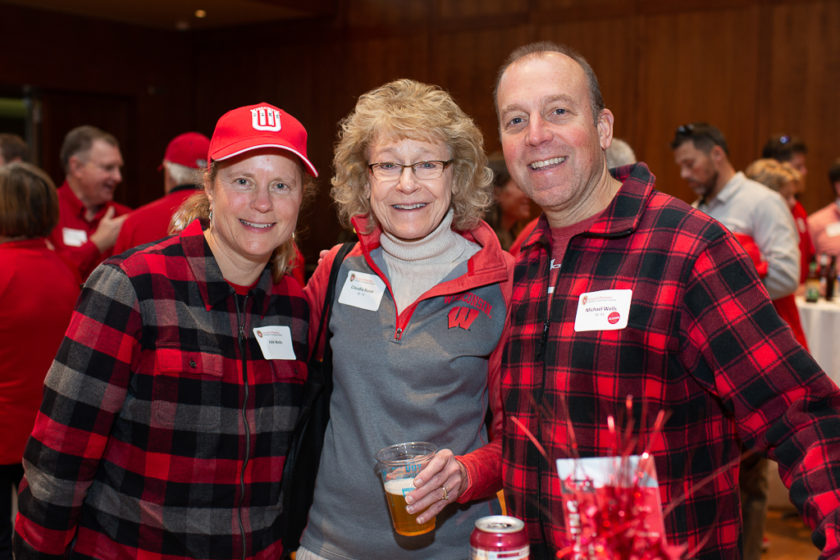 phar110919_034 Alumni at the 2019 Tailgate