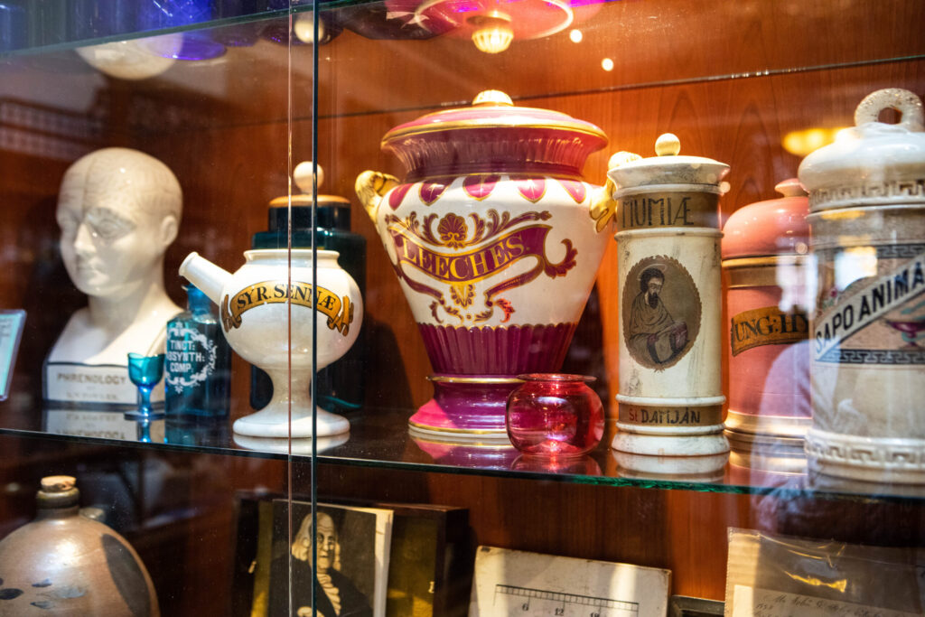 real-life-photographs-30 Ceramic jars labeled "leeches," "sapoanima," and more.